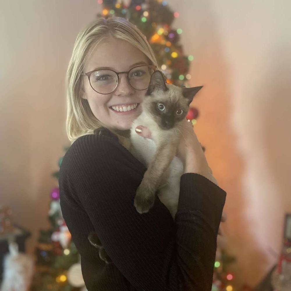 Meet your Posher, Brianna